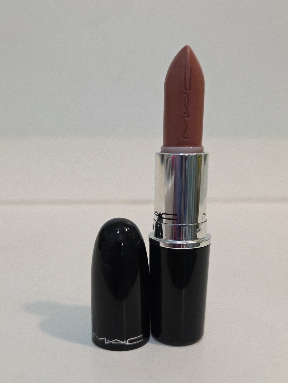 MAC #540 Thanks It's M.A.C.!